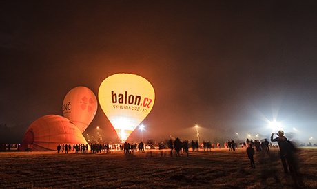 Balonove-zarovky-u-Brnenske-prehrady